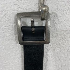 (2) Women’s belts size L-XL